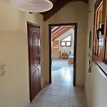 Cedar House A Greek Treasure 度假居